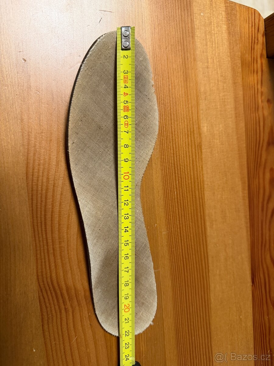 dívčí/dětské kožené brusle Botas, vel. 23 (stélka 22,5) - 7