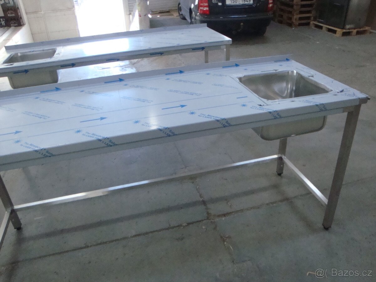 Nerezový stůl - 7