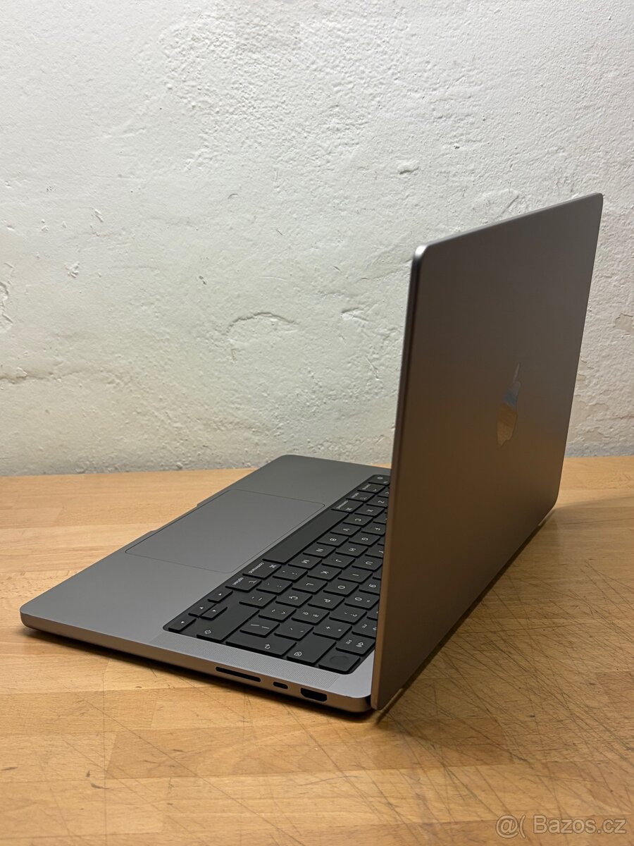 MacBook Pro 14” CTO 2021 /32GB/M1 Pro/512GB SSD DISK/Záruka - 7