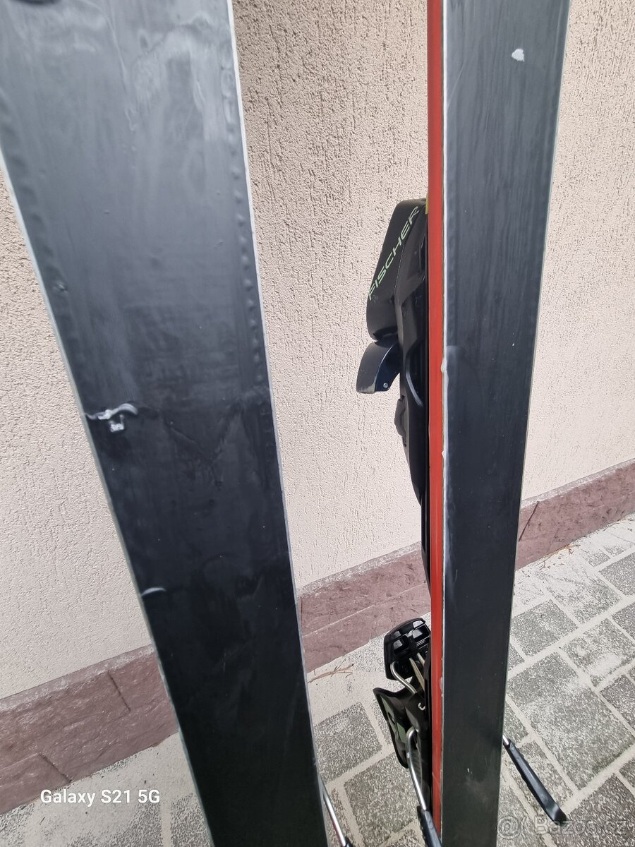Lyže Fischer RC4 THE CURV - 7