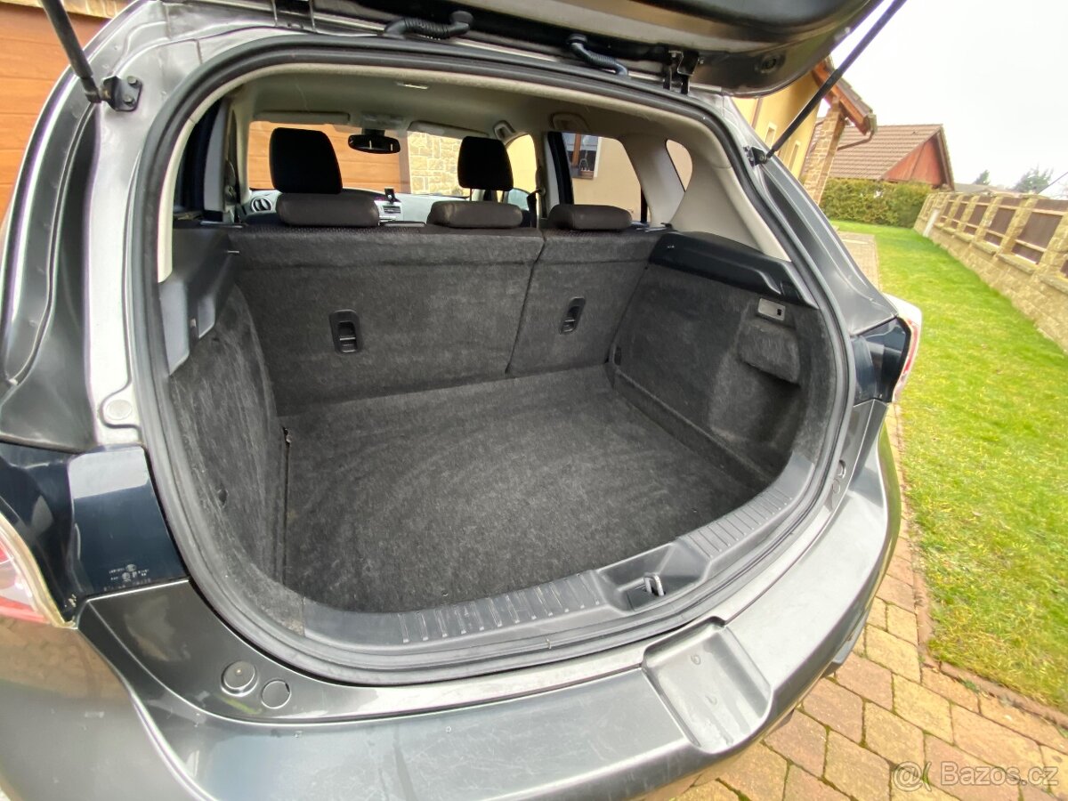 Mazda 3 1.6 77 kW, 2010 - 7