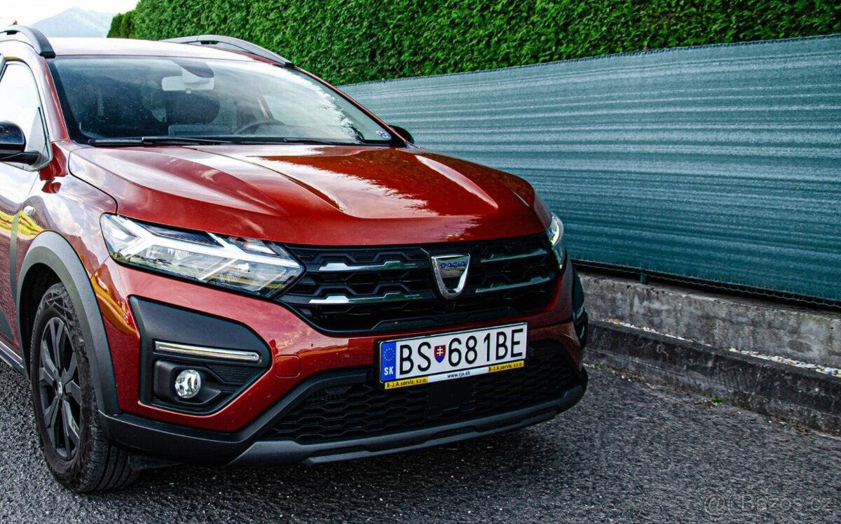 Dacia Jogger 1.0 TCe 110k Extreme 7 miest - 7
