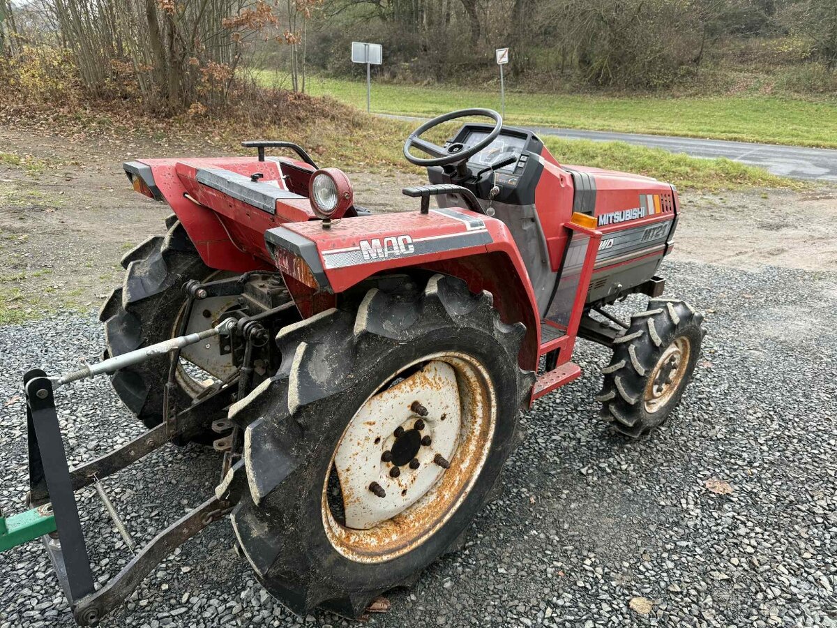 JAPONSKÝ MALOTRAKTOR MITSUBISHI MT21D +VYVÁŽEČKA - 7
