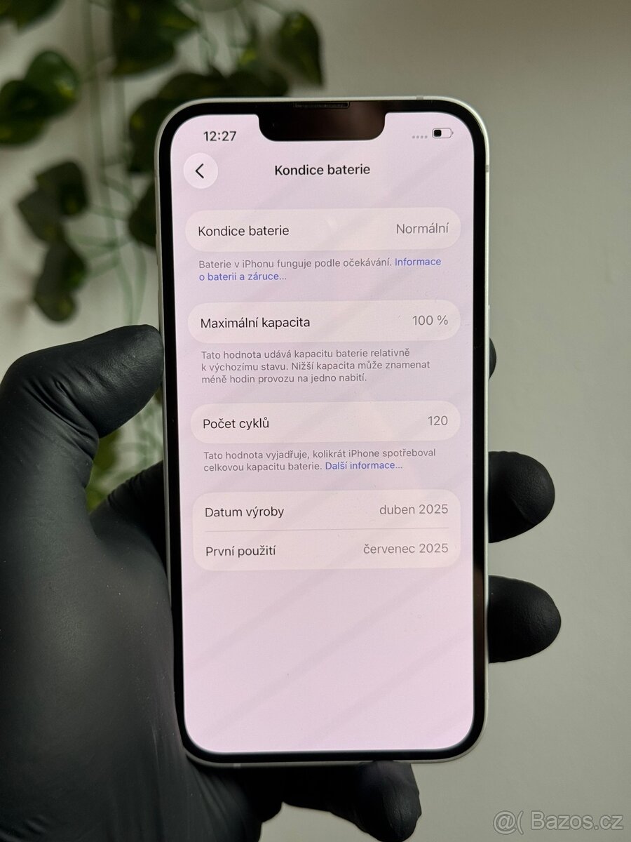 iPhone 16e 128GB - 100% baterie - 7