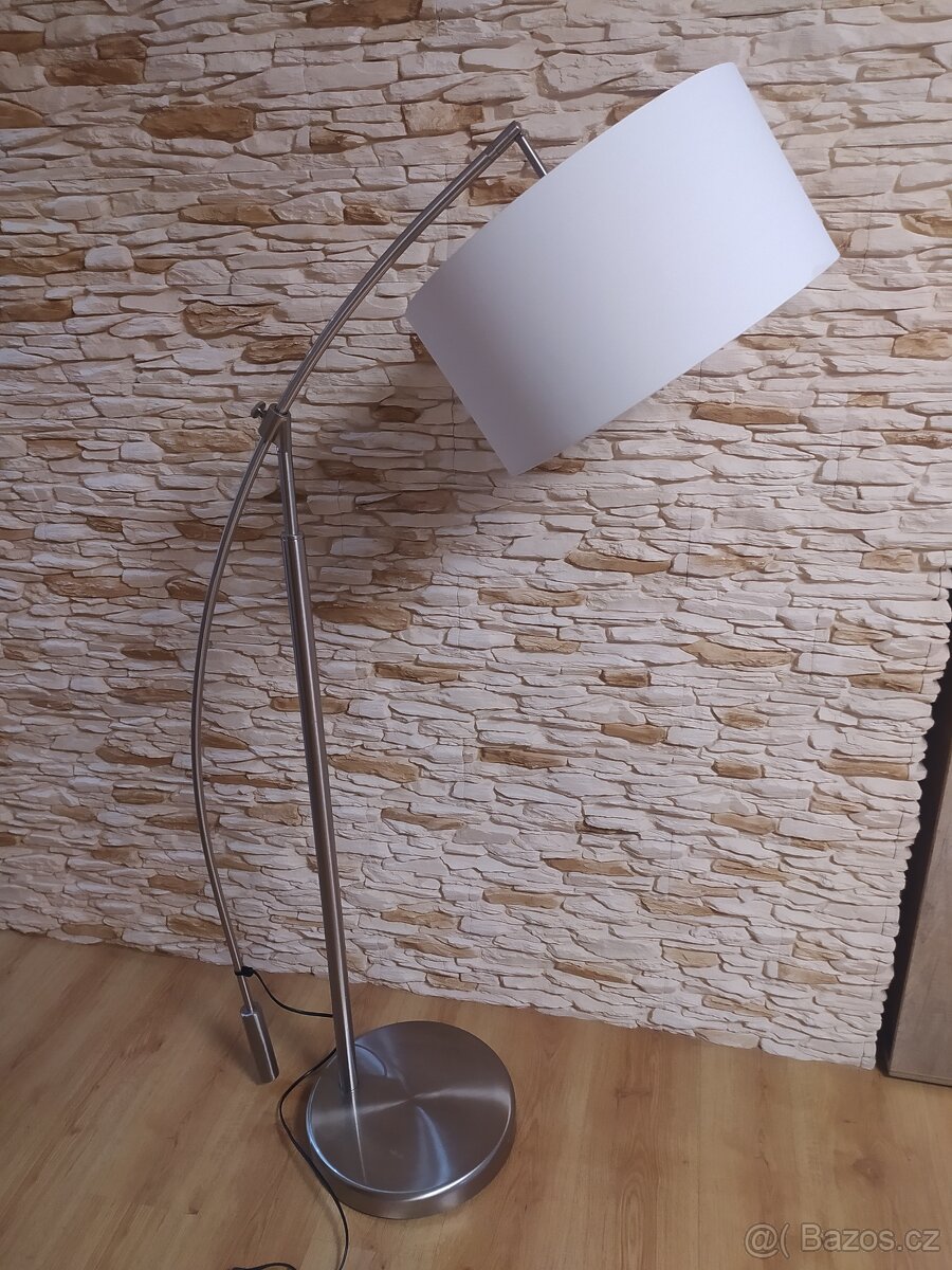 MODERNÍ LAMPA IKEA - 7