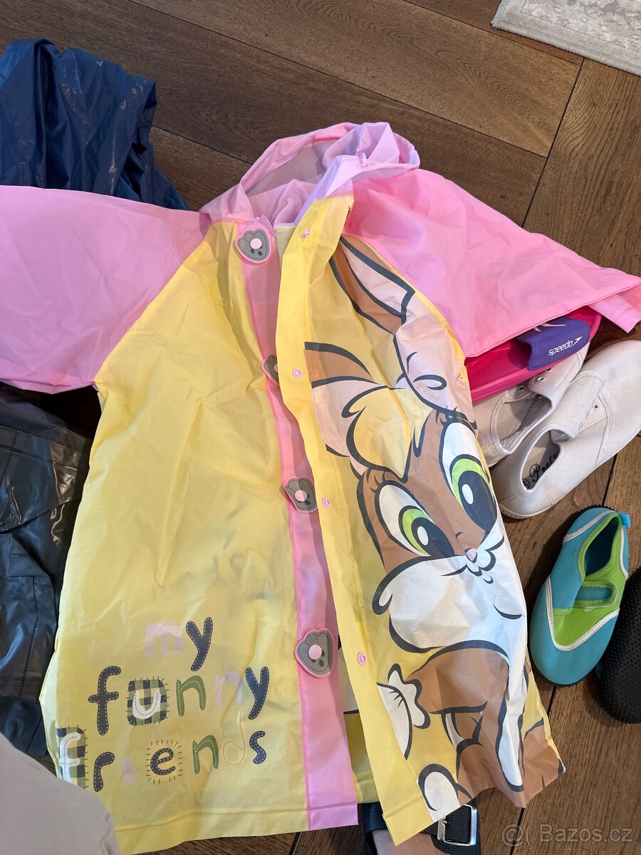 Pláštěnky, boty 33,35,39,28, 130, 140 - 7