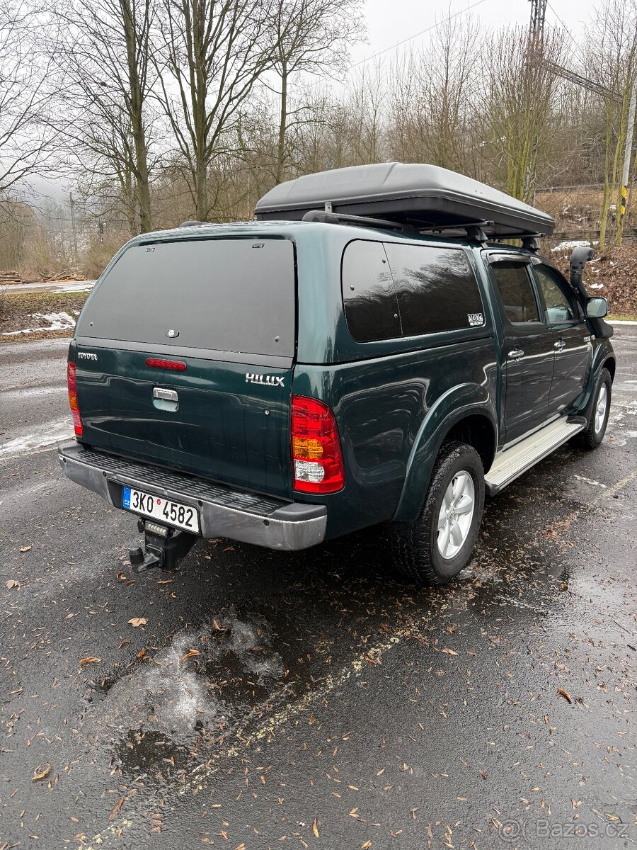 Toyota Hilux 3.0 - 7