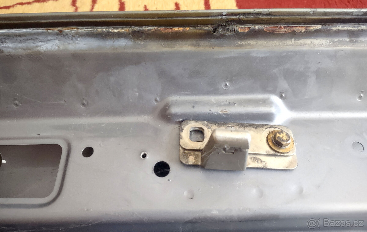 Spoiler a víko kufru BMW E24 635CSi - 7