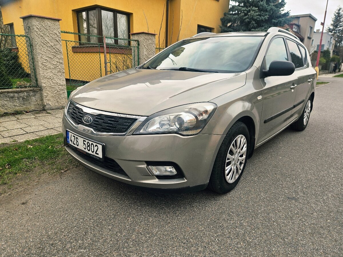 Kia Ceed 2011 1.4 77kw - 7