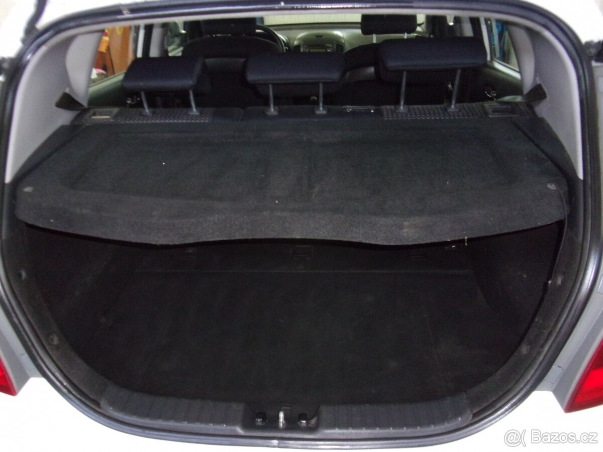 Hyundai i30 1,6 CRDi - 7