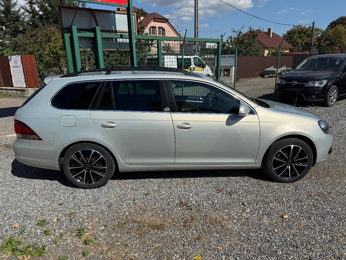 Volkswagen Golf VI 1.6 TDI DSG combi - 7