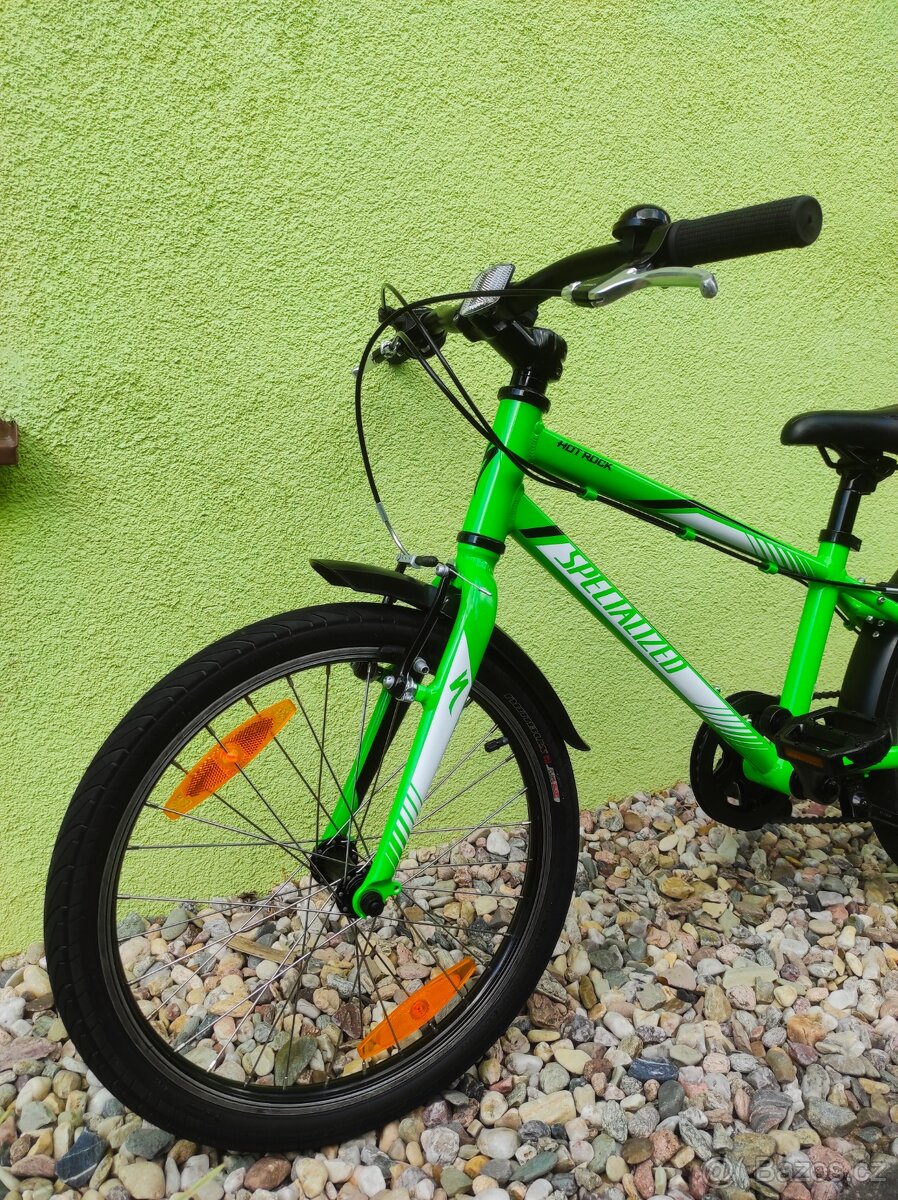 Značkové dětské kolo SPECIALIZED 20" (zelená) - 7