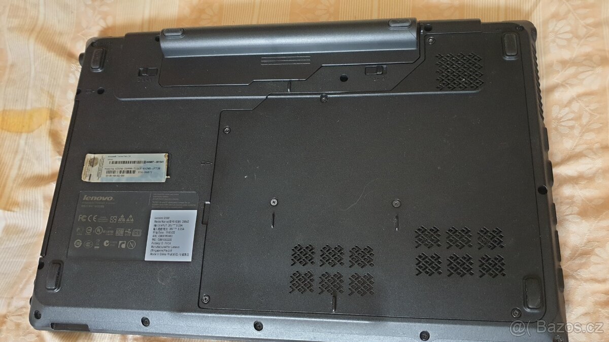 LENOVO G 560 i3 - 7