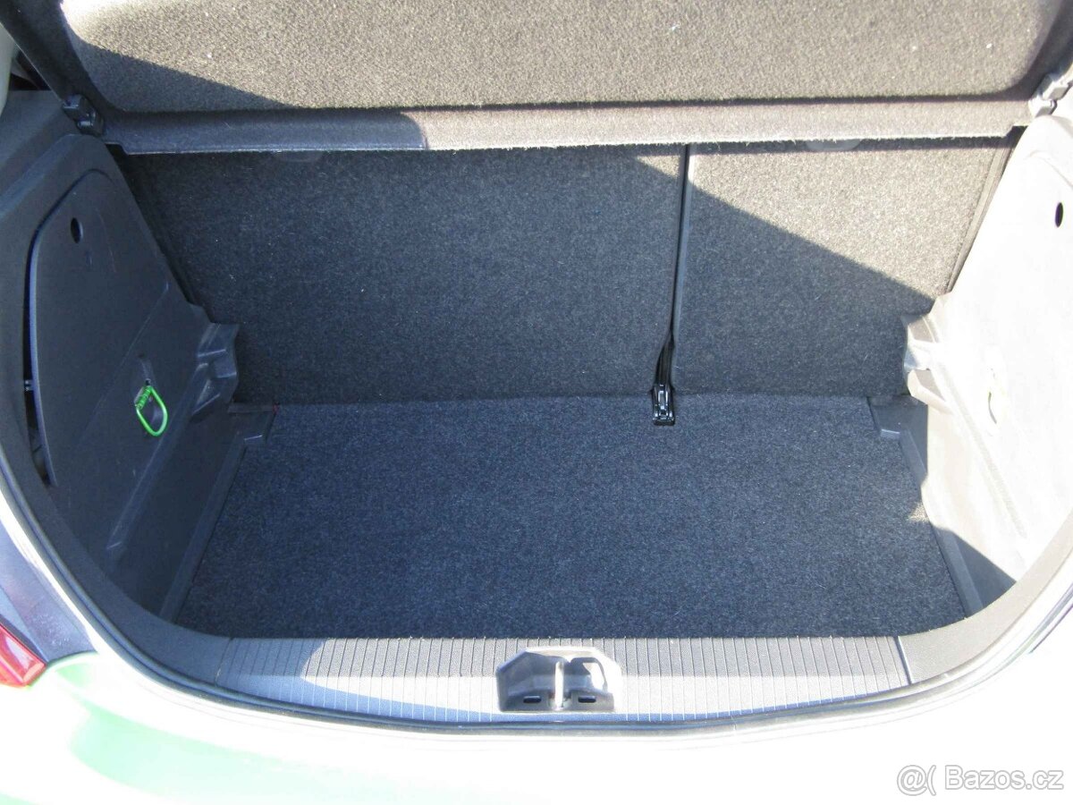 Opel Corsa 1.2i , 63 kW benzín, 2014 - 7