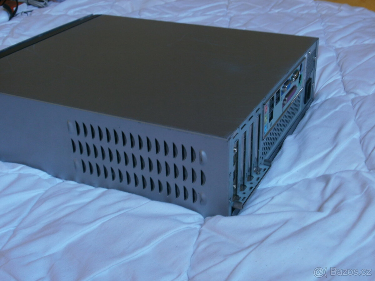 Prodám stolní počítač MaxData, historický kus. - 7