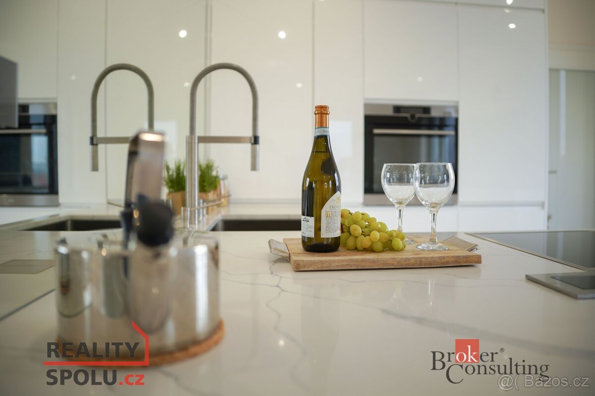 Pronájem, byty/3+kk, 85.3 m2, Máchova 122, Poděbrady V, 2900 - 7