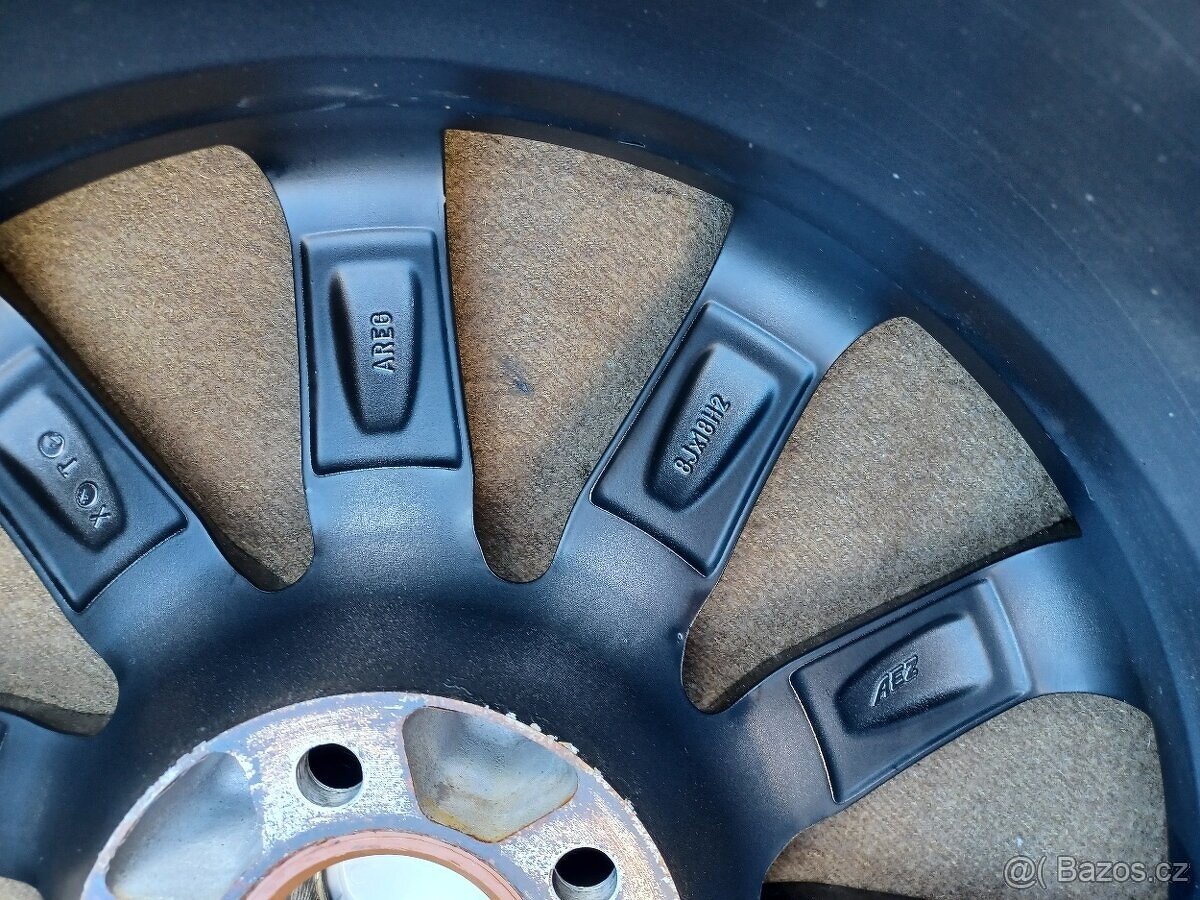 18" zimní alu Ford / Volvo + Goodyear 235/50R18 8mm - 7