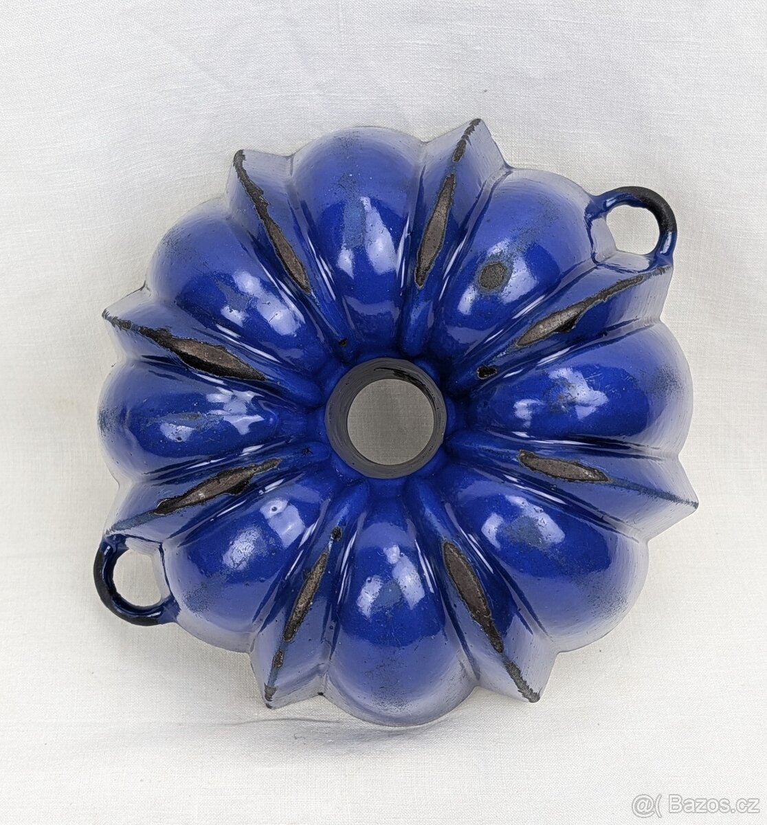 Modrá litinová bábovka - 7
