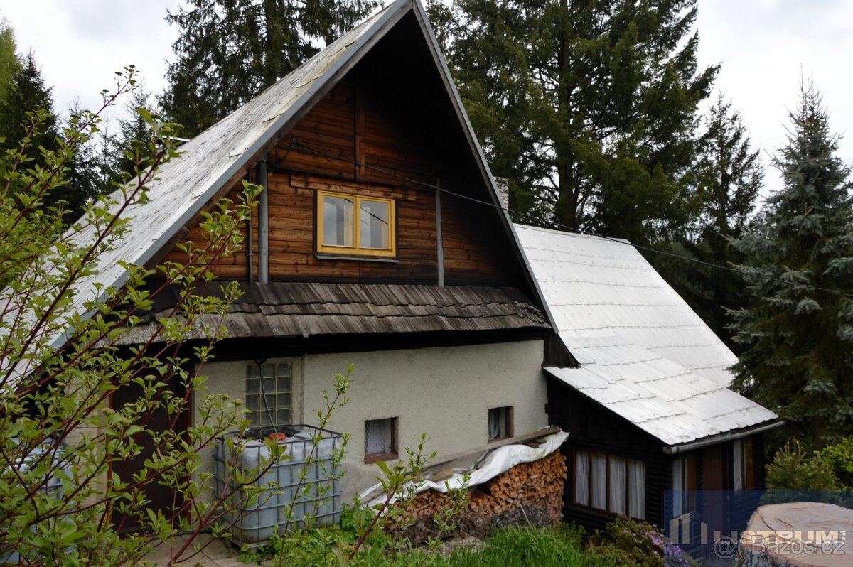 Chalupa v obci Krásná - 7