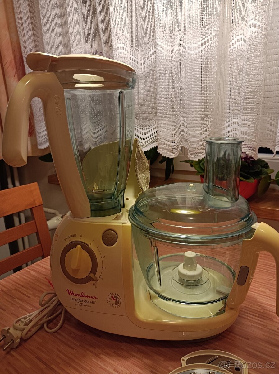 Prodám kuchyňský robot Moulimex s návodem - 7