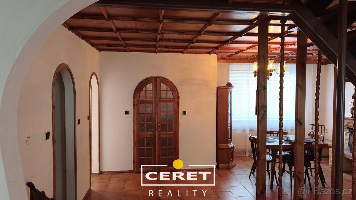 Dvougenerační dům v Žatci ve VIP lokalitě - 7