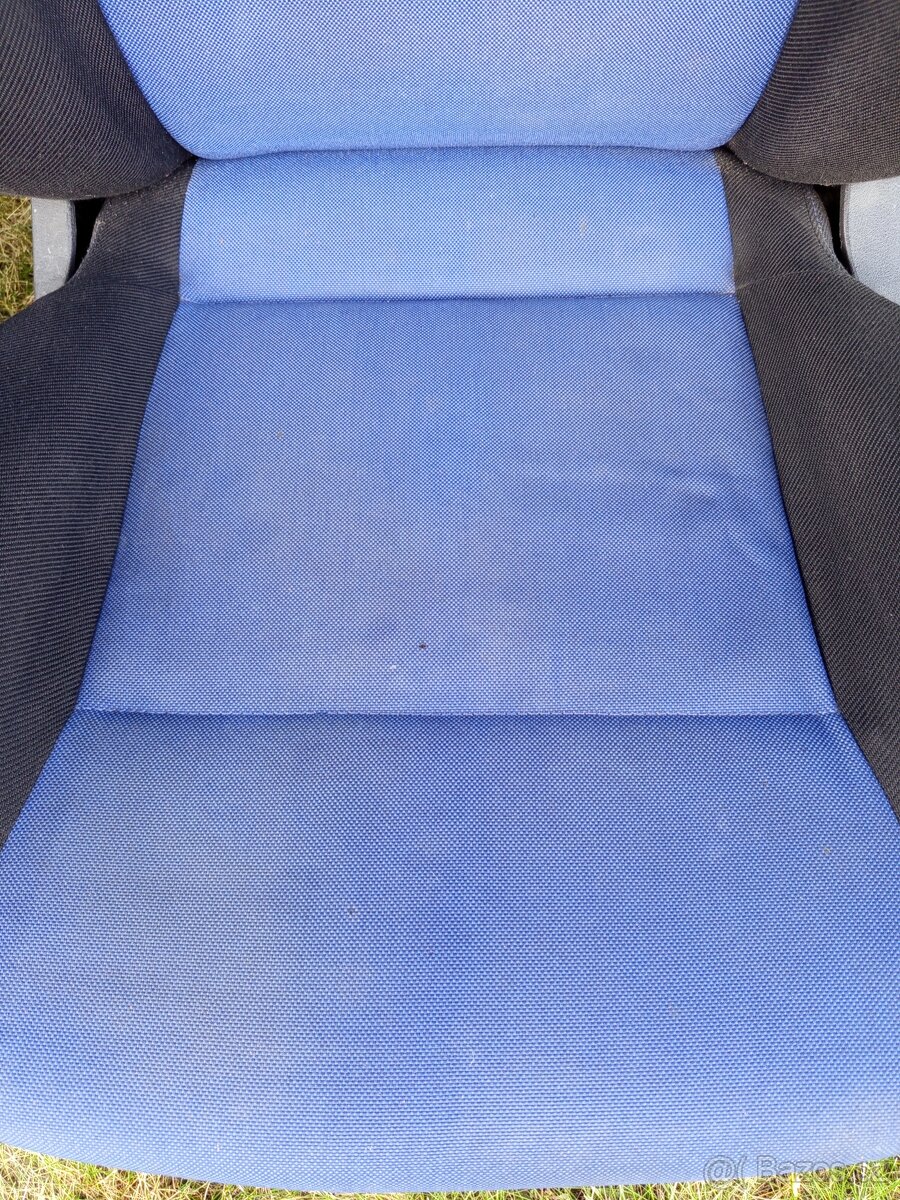 SEDAČKY DO ŠKODA FAVORIT Z VW GOLF 4 GTI - 7