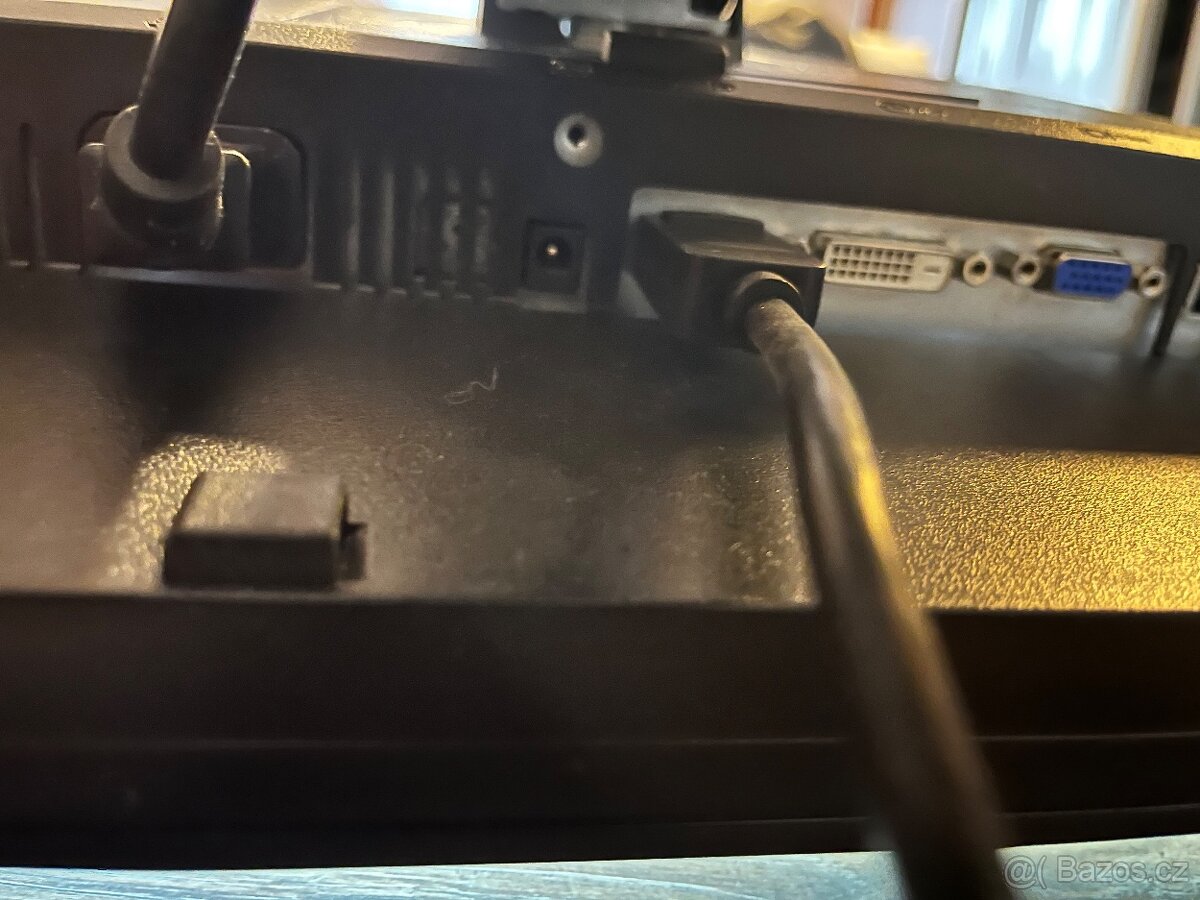 Monitor DELL 22 - 7