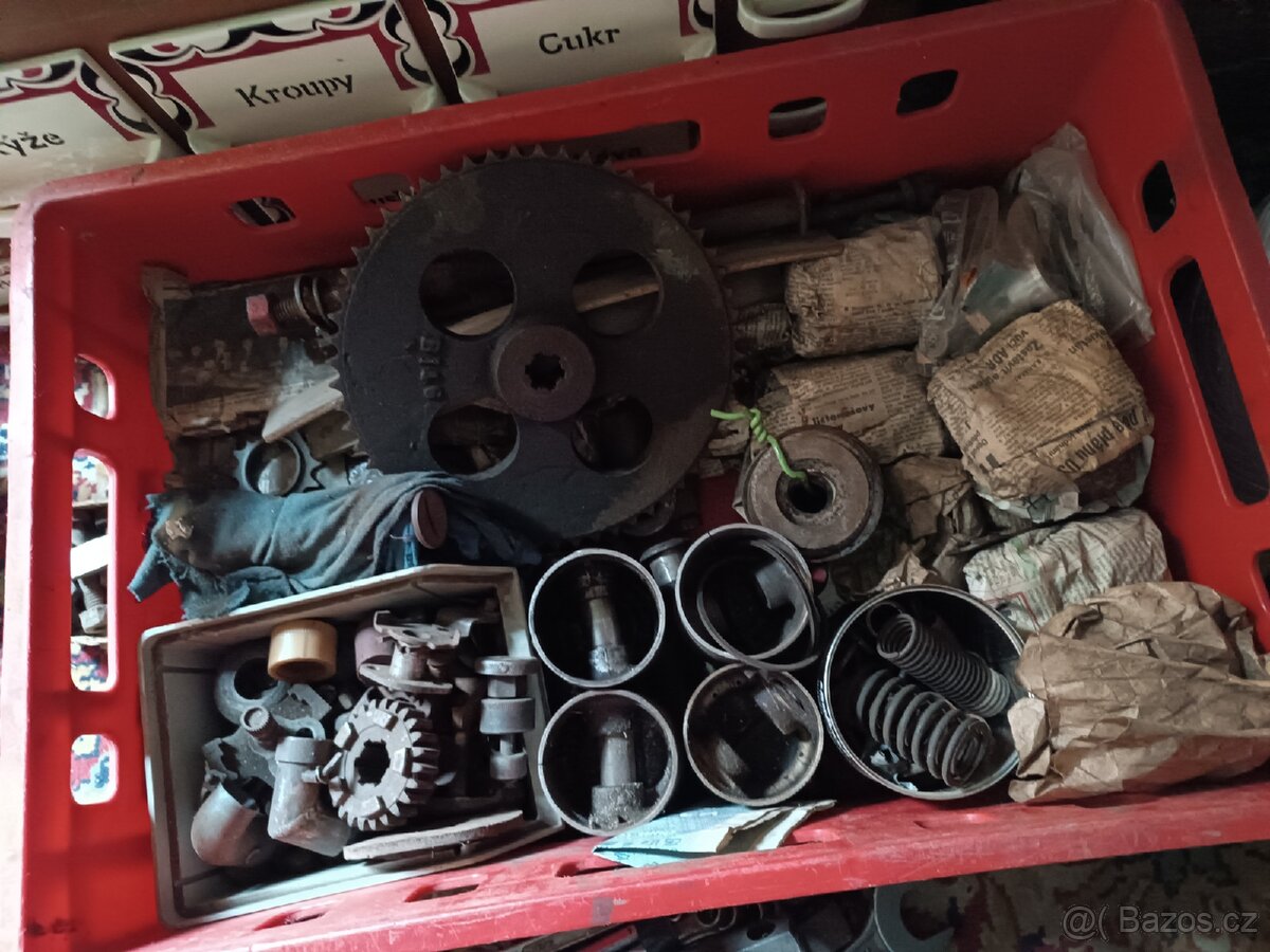 Stabilní motor,dily - 7