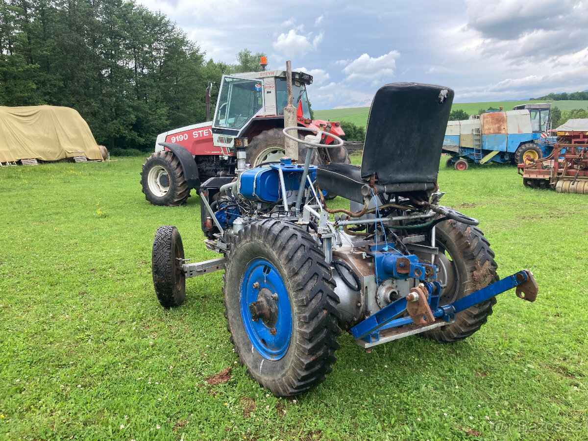 Traktor - domamont - 7