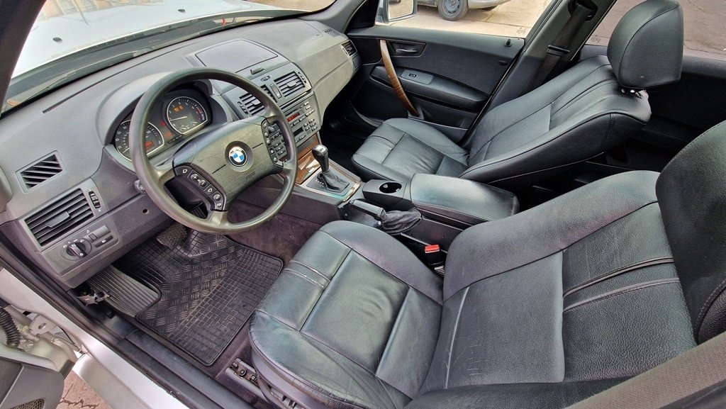 BMW X3 X-DRIVE 3,0/170 kW benzin 4x4 - 7