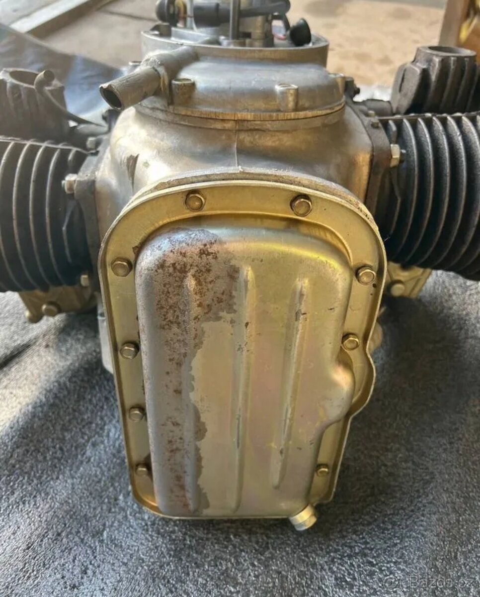 Originální nové motory z vojenského depozitu Dněpr K750 - 7