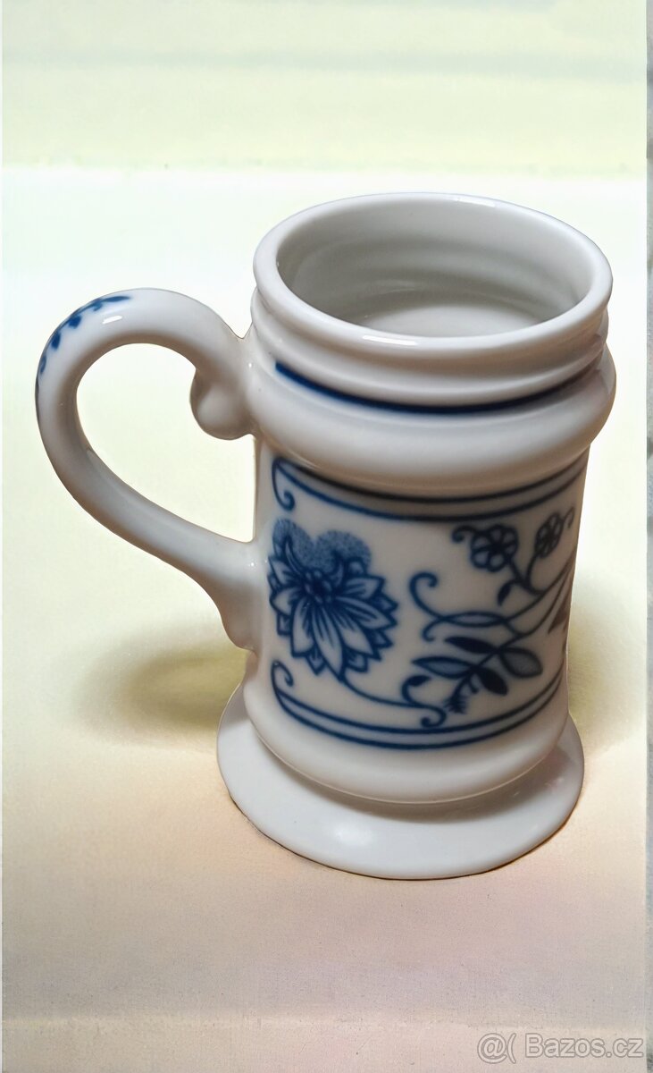 Prodám porcelánový panák značky LEANDER (ČR). - 7