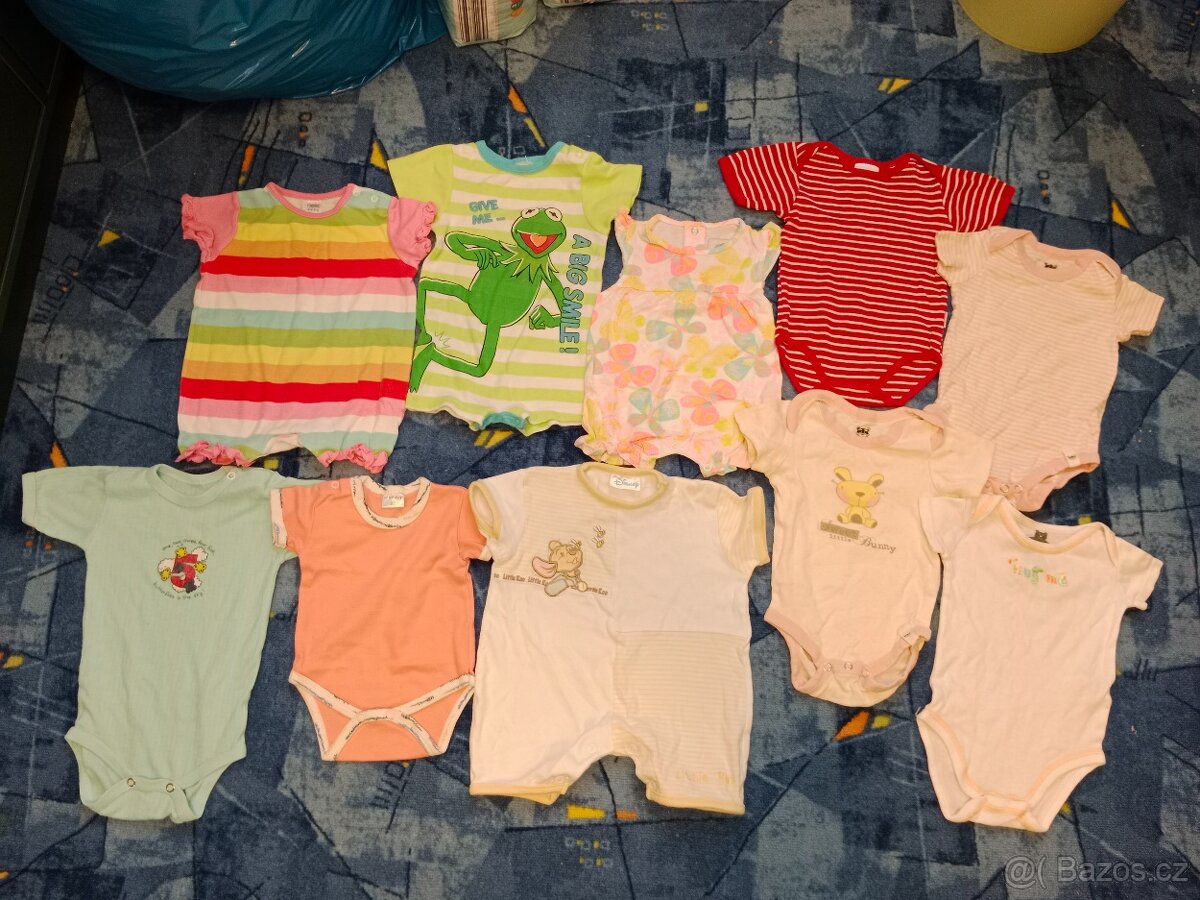 Balík oblečení pro miminko, velikost 62 - 7