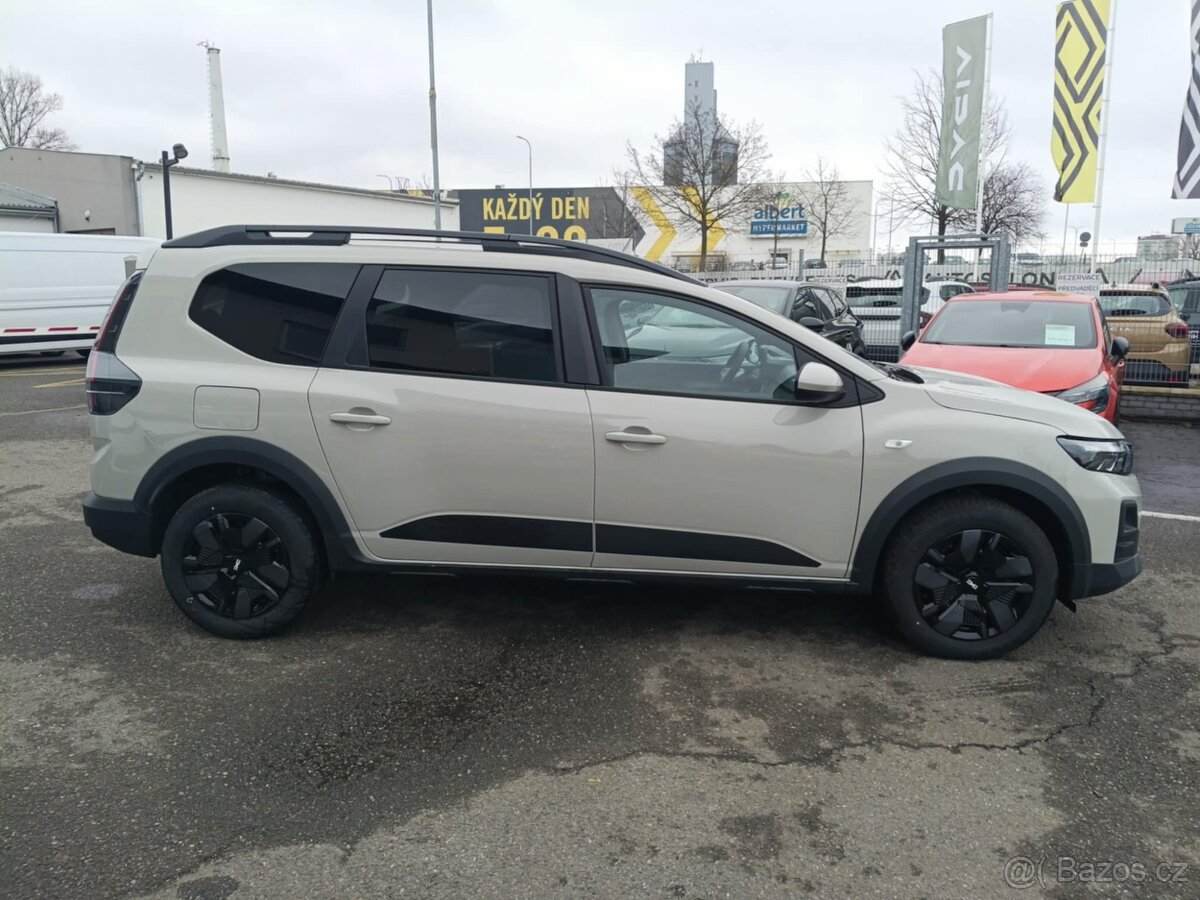 Dacia Jogger Expression TCe 110 7 míst - 7