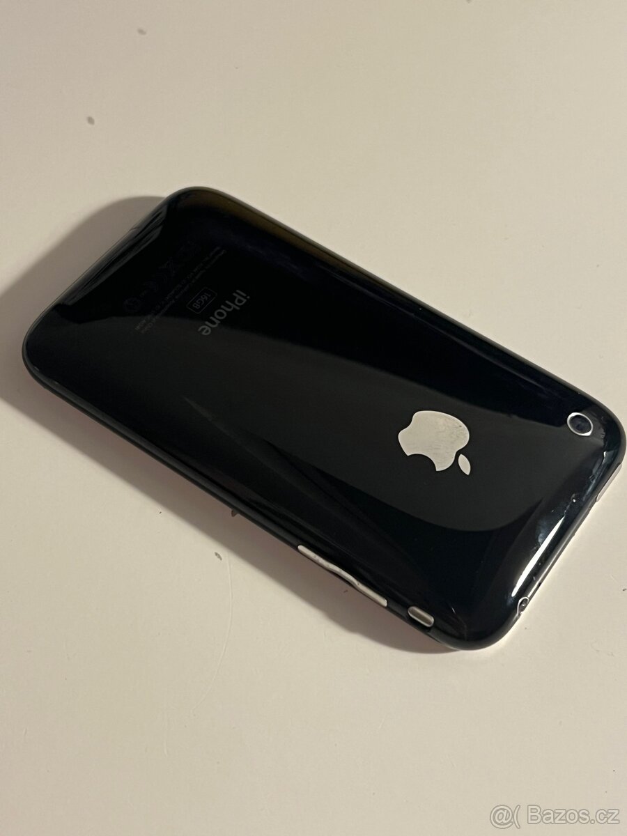 iPhone 3G 16GB Cerny v hezkem stavu IOS 3.0 - 7