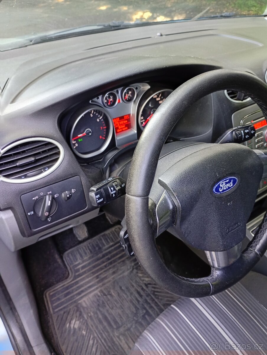 Focus 1.6 benzin 74 kW - 7