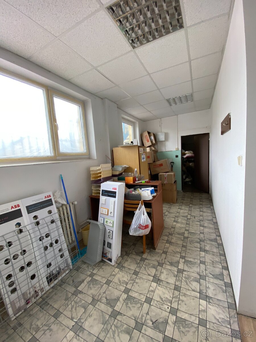 Pronájem obchodních prostor Uherský Brod - Seichertova - 7