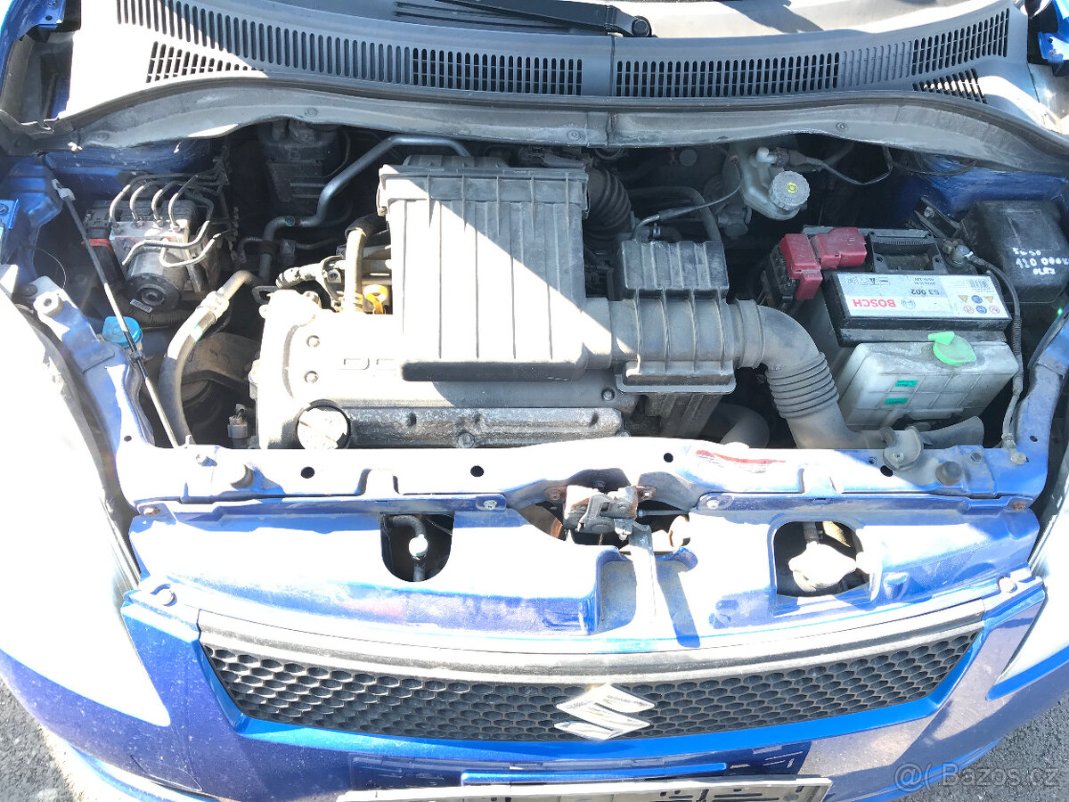 Suzuki Swift 3 1,3i 68kW 2008 - JEZDI, DILY z vozu - 7
