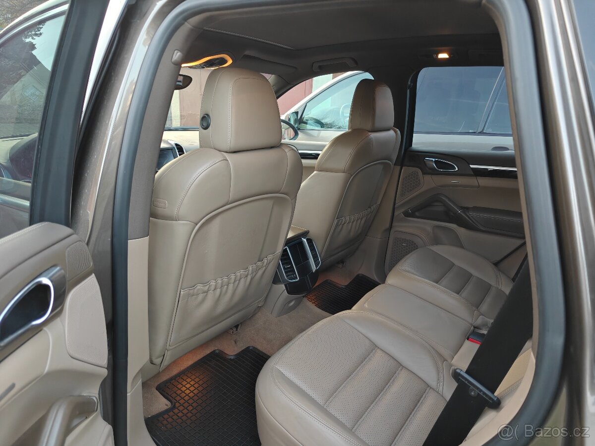 Porsche cayenne - 7