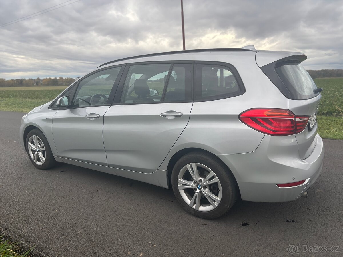 BMW 218i Grand Tourer - 7
