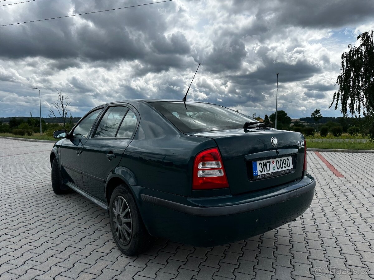 Škoda Octavia 1 1.6 74Kw / Benzín / - 7