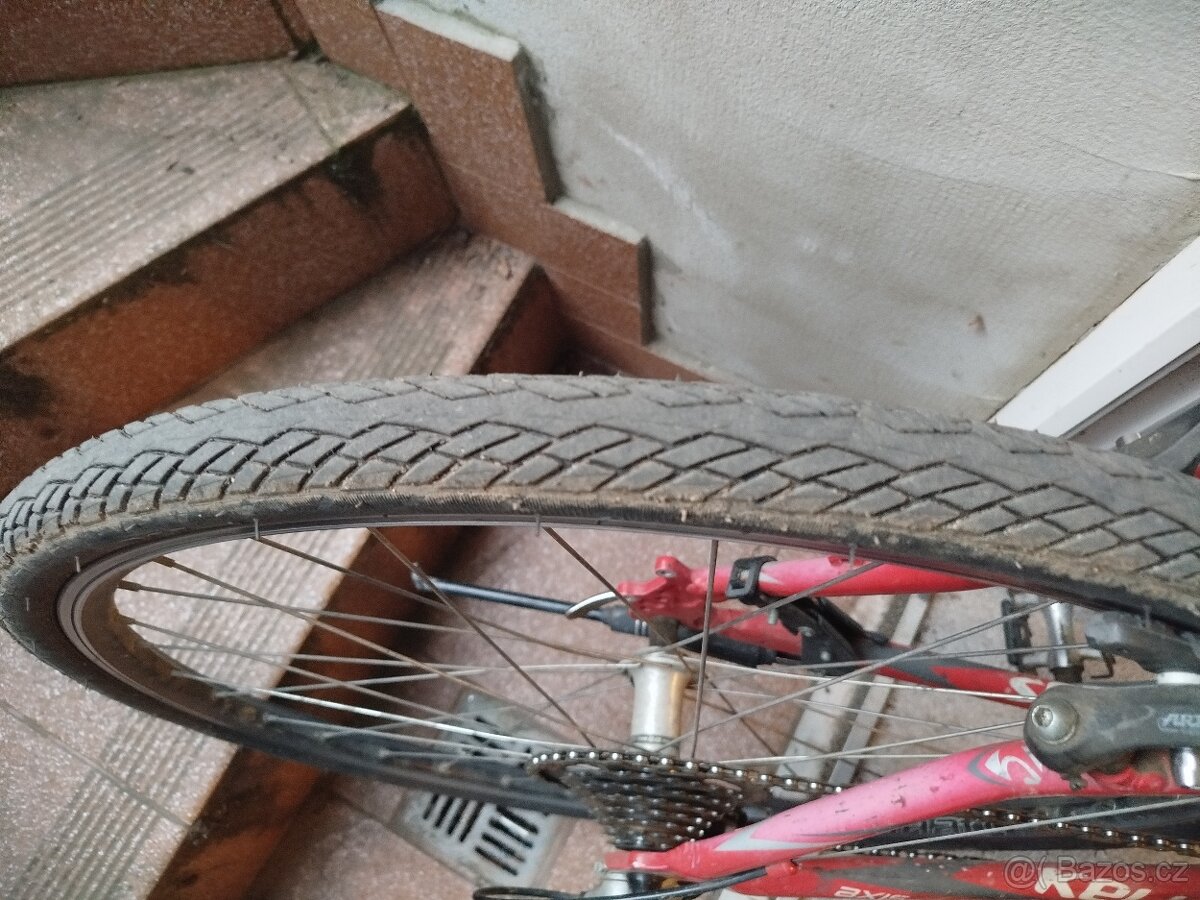 Trekové kolo kellys - 7