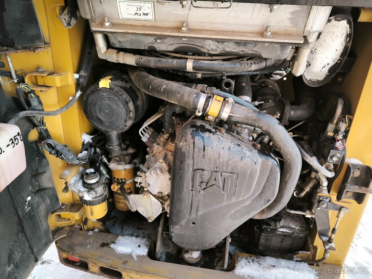 Caterpillar CAT 226B2 - 7