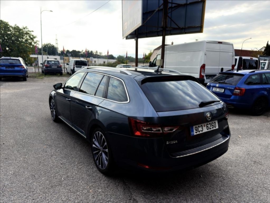 Škoda Superb,2,0 TDi Laurin & Klement - 7