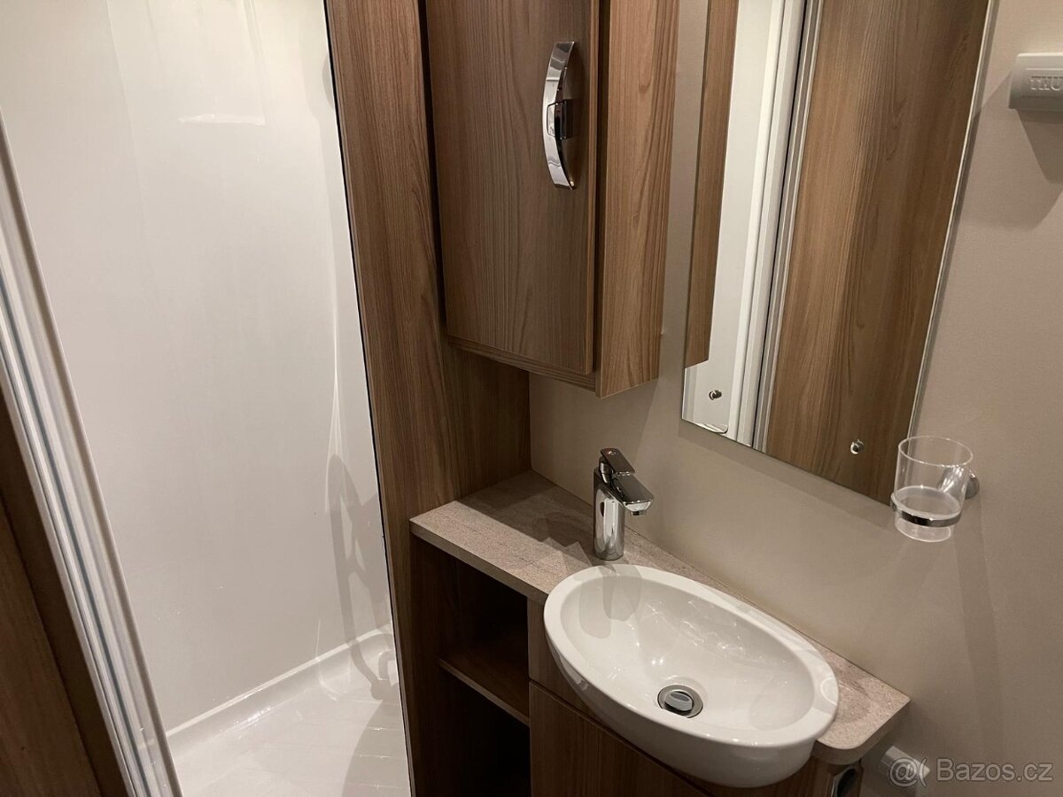 Karavan Swift Sprite Cruzer 495 SR rok 2017 - 7