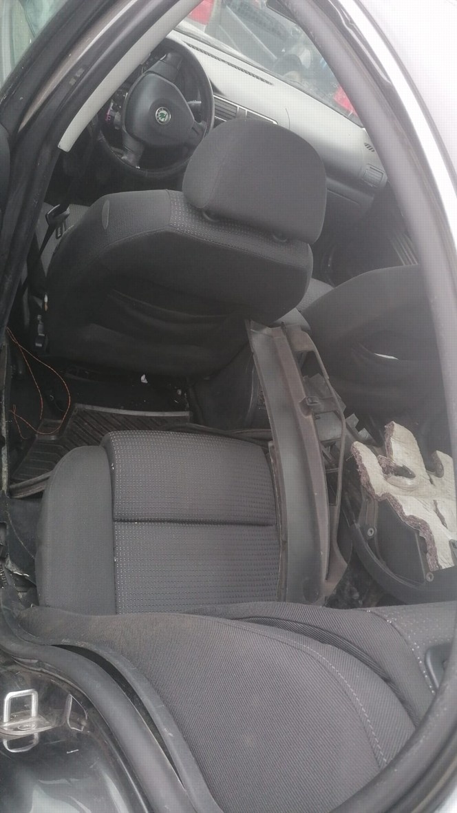 ND z Škoda Superb 1984.cm3 85.kw benzín r.v.2005 (K33) - 7