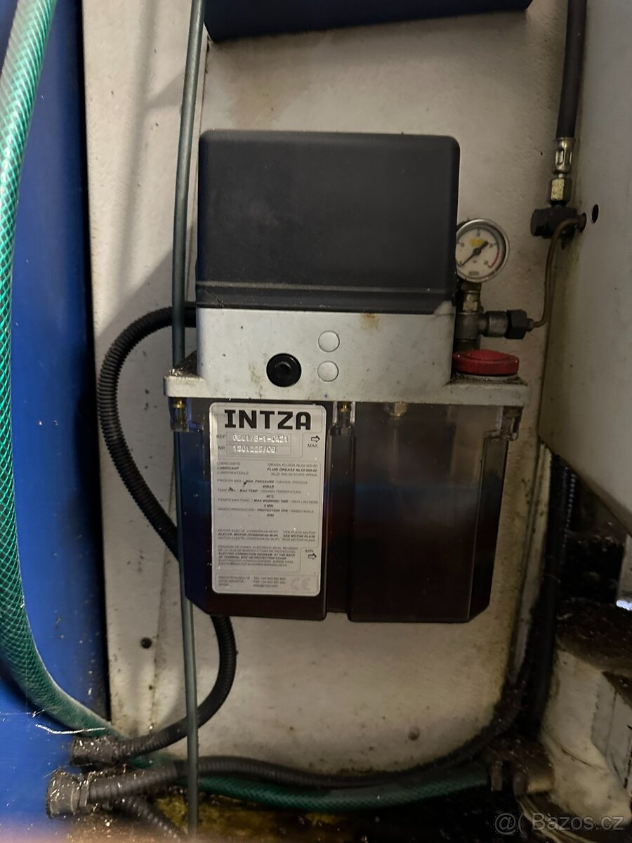 CNC frézka TOS F2V - 7