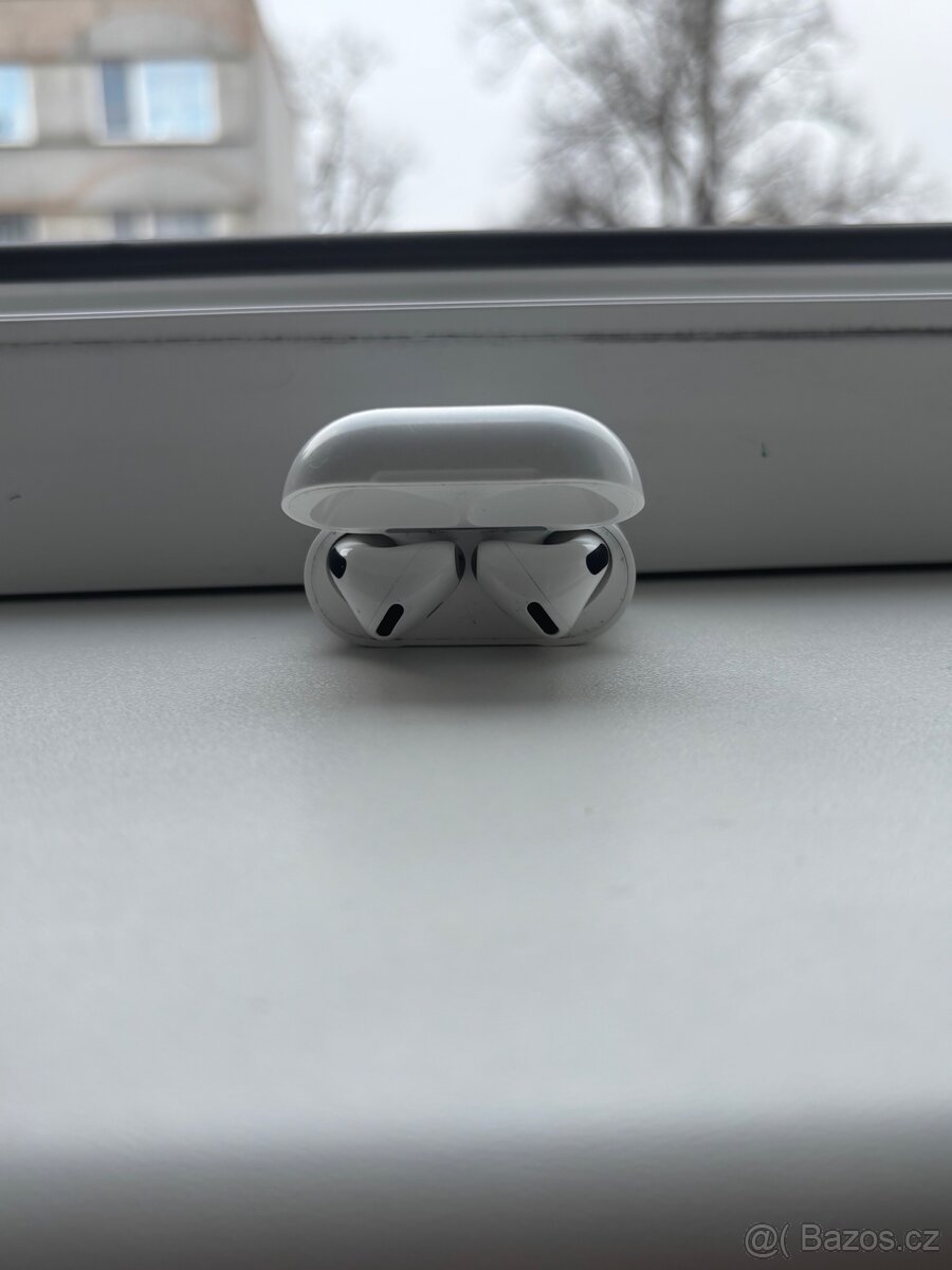 AirPods 4 - 7