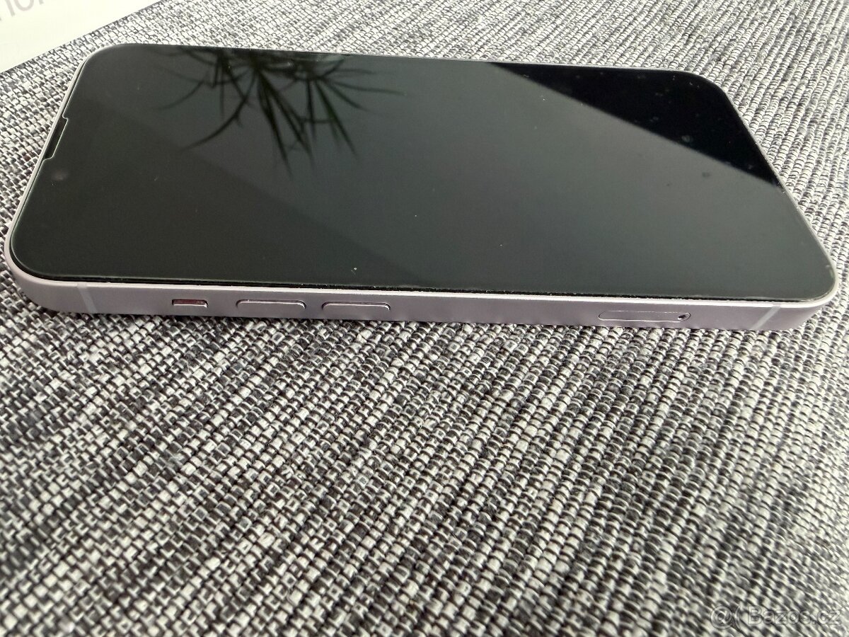 Prodám IPhone 14 128 GB - 7