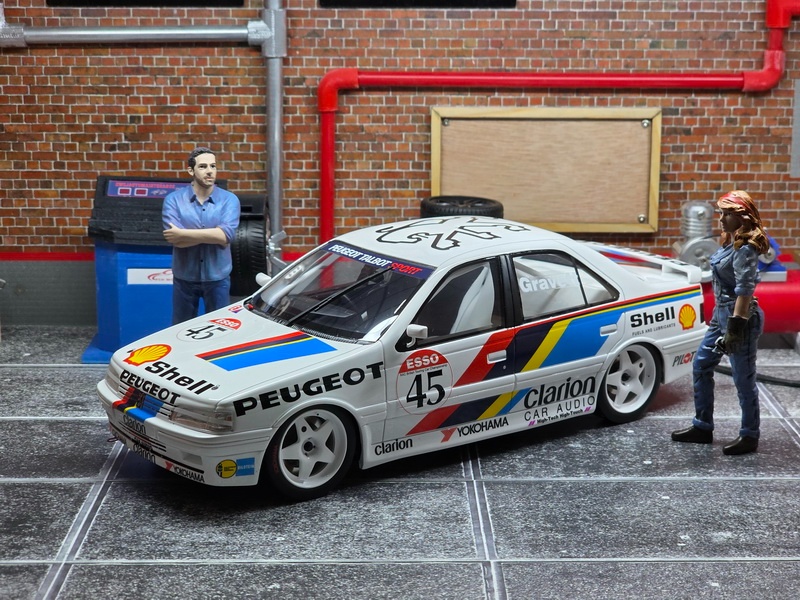 Peugeot 405 MI16 BTCC 1992 1:18 OttoMobile - 7
